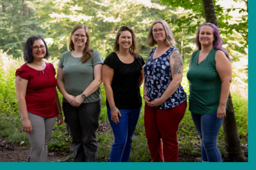 Dr. Marie Grosso Bates, Dr. Alexis Soutter, Dr. Courtney Snyder, Dr. Sara Dupre & Erika Collier - Team Pawsome Vet Care